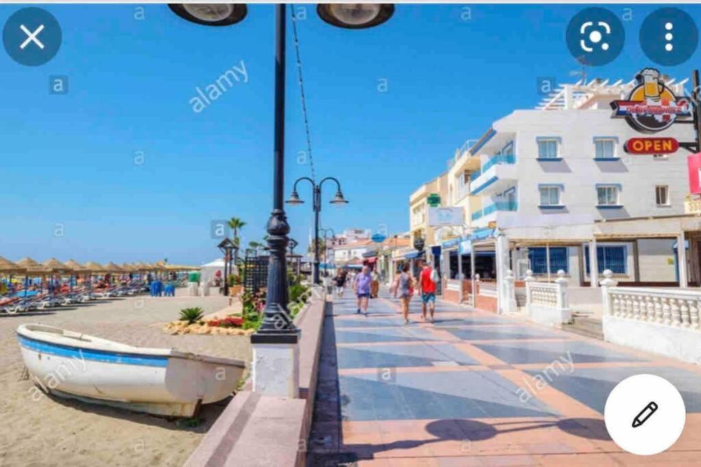 Magnifico Apartamento En La Carihuela, Torremolino Torremolinos Exterior foto
